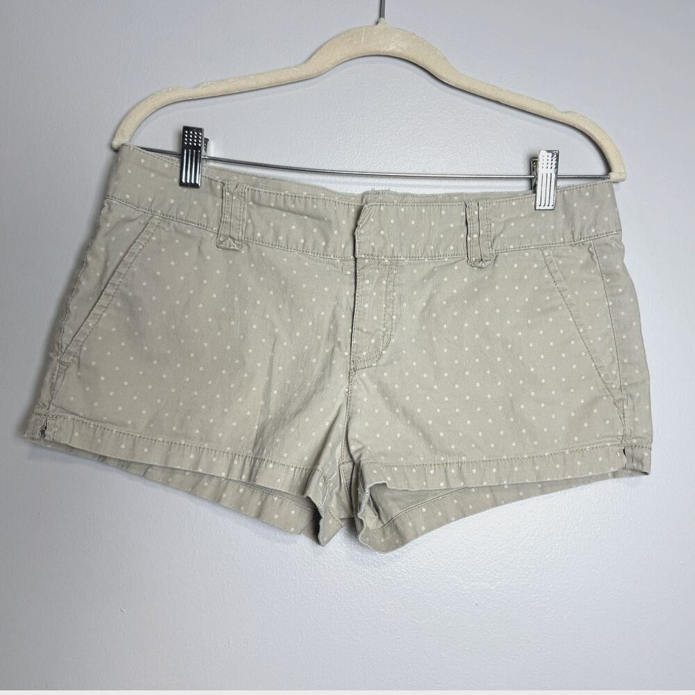 AEROPOSTALE Y2K Khaki Polka Dot Shorts, Size 7/8